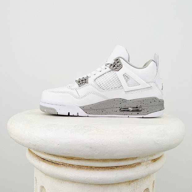 AIR JORDAN 4