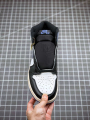 AIR JORDAN 1 HIGH