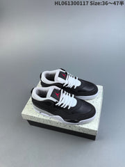 AIR JORDAN 4